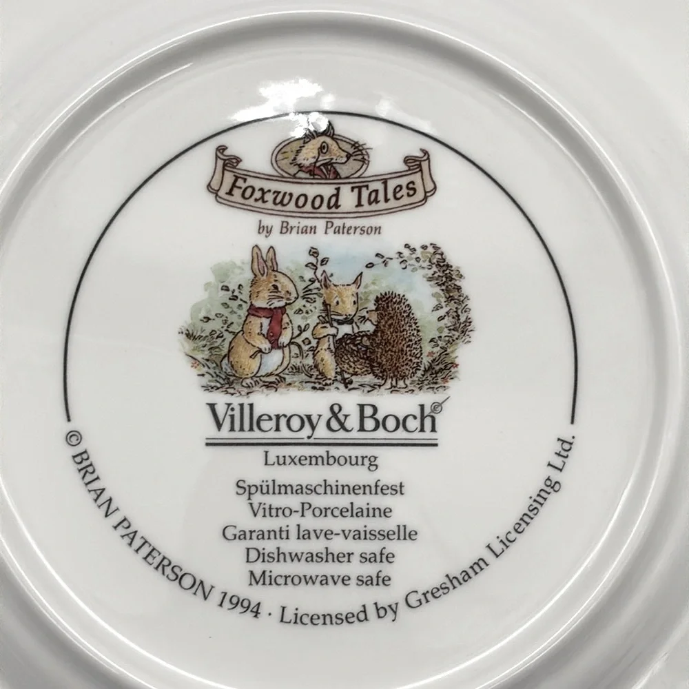 Vintage Villeroy & Boch Foxwood Tales 8” Salad/Dessert Plate “Fox Pick Holly”